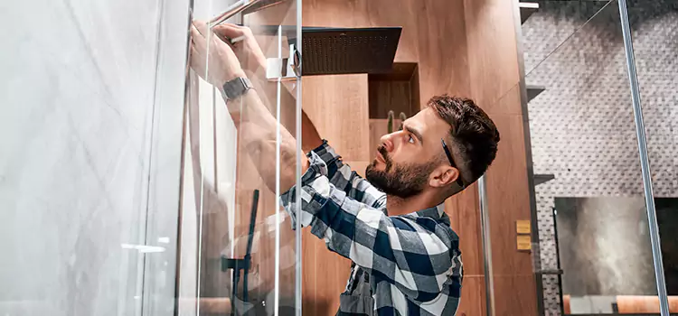 Replace Shower Doors with Frameless Elyria